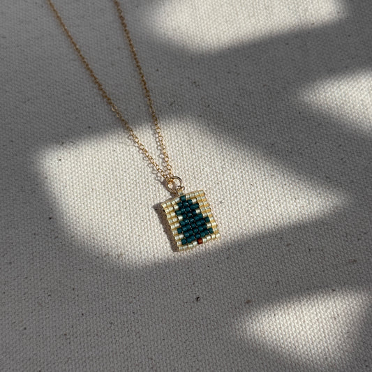Beaded Pendant Necklace - Ever Green