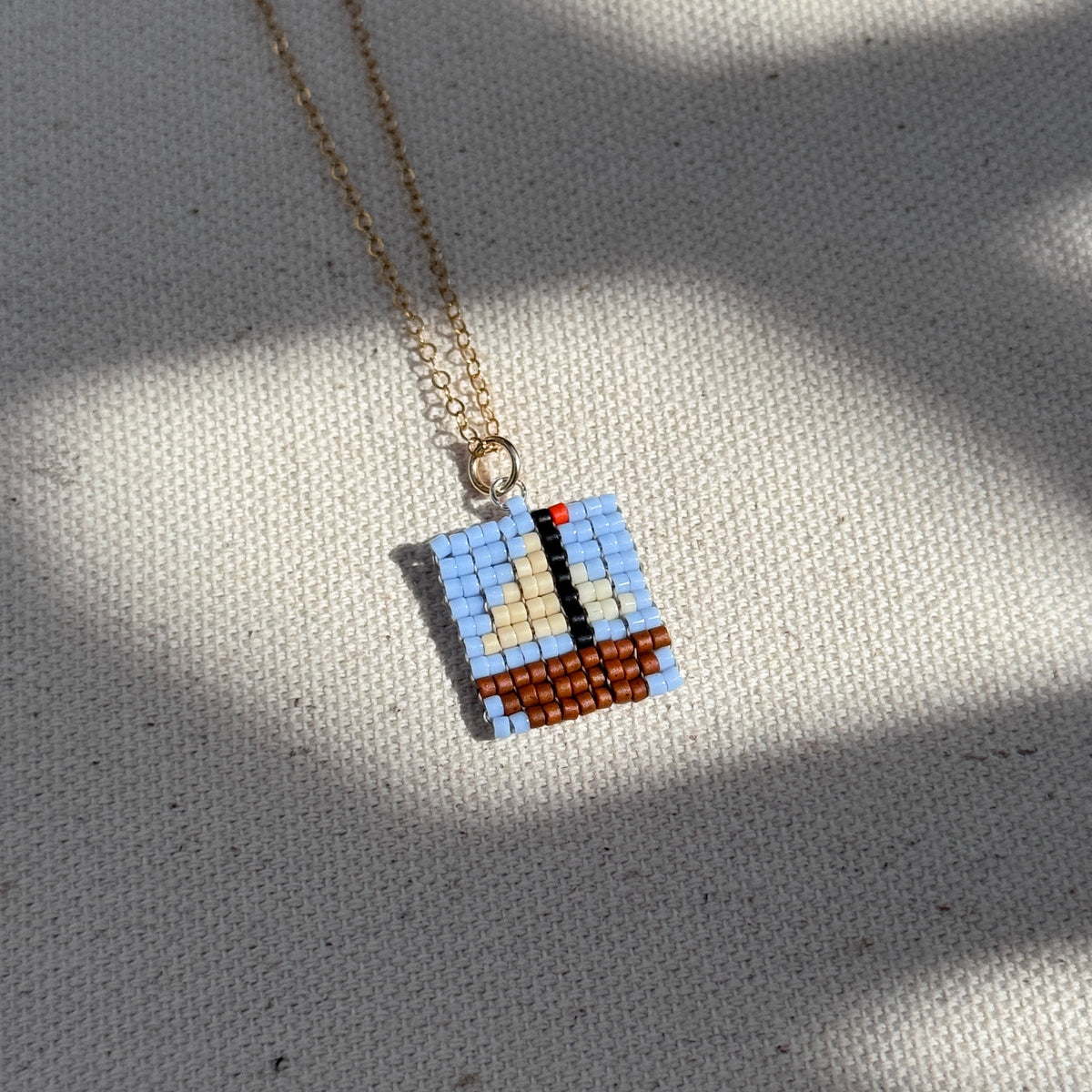 Beaded Pendant Necklace - Sailing Away